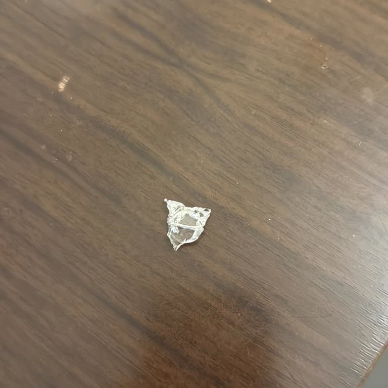 Dondurmanın İçinde Mika Cam Parçası Boğazıma Takıldı