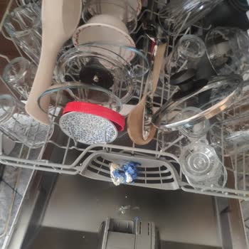 Bingo Akıllı Kapsül Pro Kullanımı Sonrası Bulaşıkların Puslu Ve Yağlı Çıkması