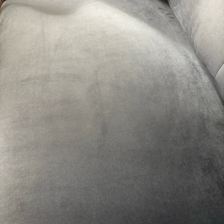 İhlas Aura Cleanmax Tanıtım Ekibi Koltuğa Çizik Bıraktı: Tazminat Ve İkame Talebi