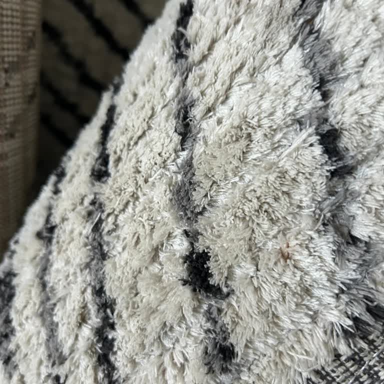 Kirli Halı Teslimiyle Gelen Umutsuzluk Ve İade Talebi