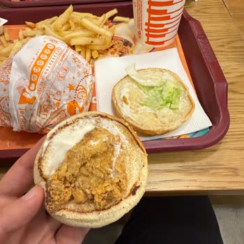 Yıldırım Popeyes Şubesinde Soğuk Ve Bayat Ürün, Yetersiz Porsiyonlar