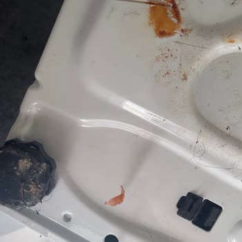 24 Aylık Beko Çamaşır Makinemde Paslanma Ve Çoklu Parça Değişimi Talebimin Reddedilmesi