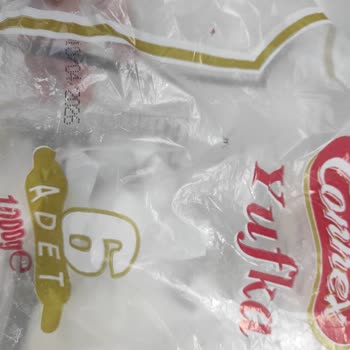 BİM'den Aldığım Yufka Son Tüketim Tarihi Geçmemişken Bozulmuş