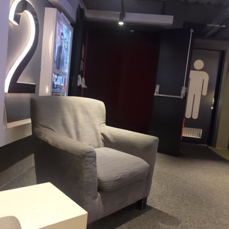 Paribu Cineverse’de Havasız Ve Aşırı Sıcak Salon İzleyiciyi Zorladı Ve Hediye Bilet Talep Ediyor