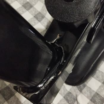 Koltuk Altı Metalinin Kırılmasıyla Güvenlik Sorunu Ve Tam İade Talebi