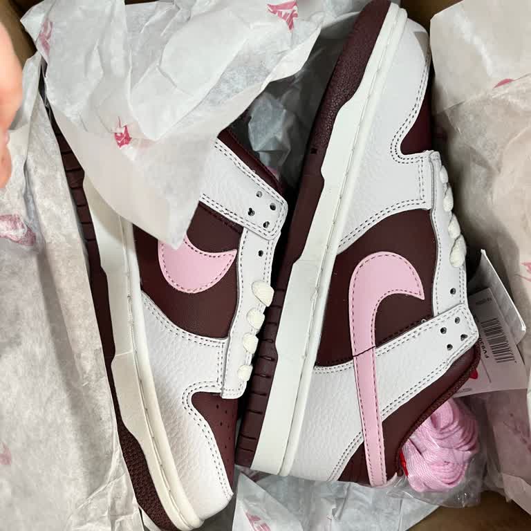 Yanlış Ürün Ve Eksik Hediye Gönderimi: Acil Düzeltme Talebi