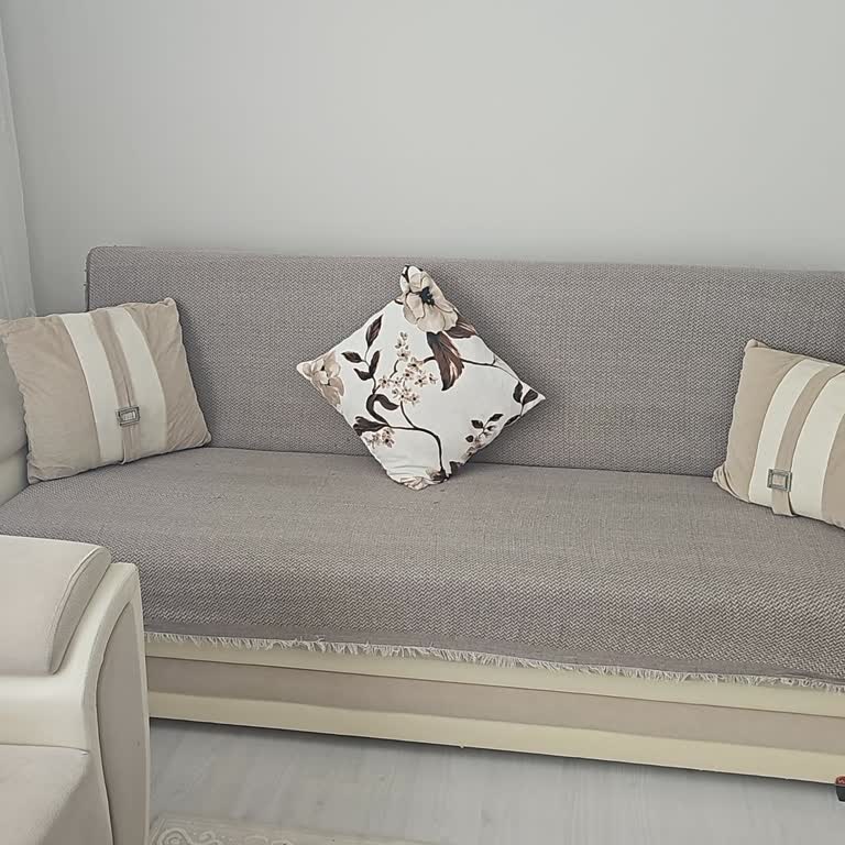 Yıkama Sonrası Koltuk Örtülerinin Küçülmesi Ve Mağaza Personelinin Saygısız İade Reddi