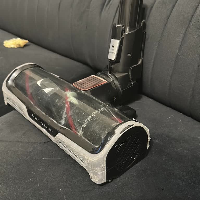 Tefal X Force Flex Süpürge Başlığı Sürekli Kırılıyor Ve Yedek Parça Bulunamıyor