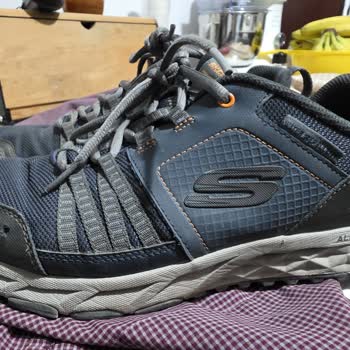 Skechers Ayakkabılarda Dikiş Ve Ön Kısım Sorunları İçin Değişim Talebi