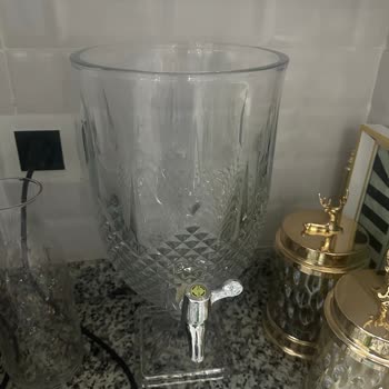 Kırılmış Kapağı Ve Yıpranmış Musluk Lastiği İçin Ücretli Yedek Parça Talebi