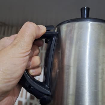 Sinbo Çaycı Makinesinde Kısa Sürede Kırılan Parçalar Ve Tuş Arızası