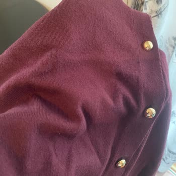 Ayıplı Hırka, Şikayet Reddi Ve İade Talebi