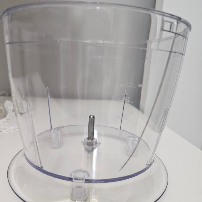 Garanti Kapsamındaki Blender Setinde Doğrayıcı Hazne Kırık Geldi, Ücretsiz Değişim Talebi