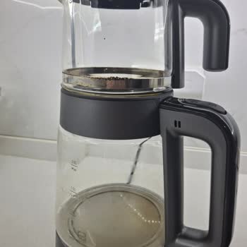 Cam Demlikte Sızıntı Ve Servis Sürecinde Saygısız Tutum