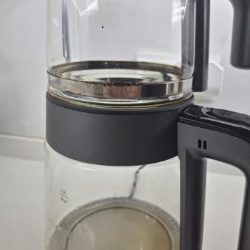 Cam Demlikte Sızıntı Ve Servis Sürecinde Saygısız Tutum