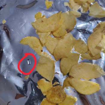 Cipso Cips Paketi Cam Kırığı Parçası İçeriyor, Sağlık Riski Oluşturuyor