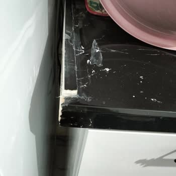 Armut'ta Geciken Montaj Ve Kusurlu Dolaplar Nedeniyle Mağduriyet