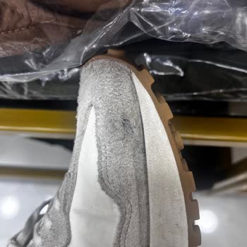 Yeni Balance 327 Ayakkabısında Patlama Ve Şirketin Sorumluluk Reddi