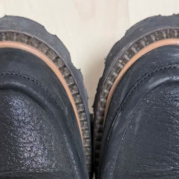 Mammamia 3185 Model Kadın Ayakkabısında Üretim Kusuru