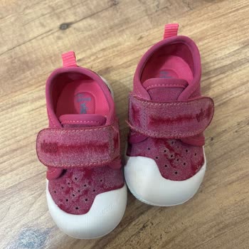 Hepsiburada'da Alınan Bebek Ayakkabısının Yıkama Sonrası Boya Akarak Kullanılamaz Hale Gelmesi