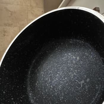 Hasarlı Ve Kullanılmış Görünen Schafer Tencere Seti Yeni Ürünle Değiştirilmesi Talebi