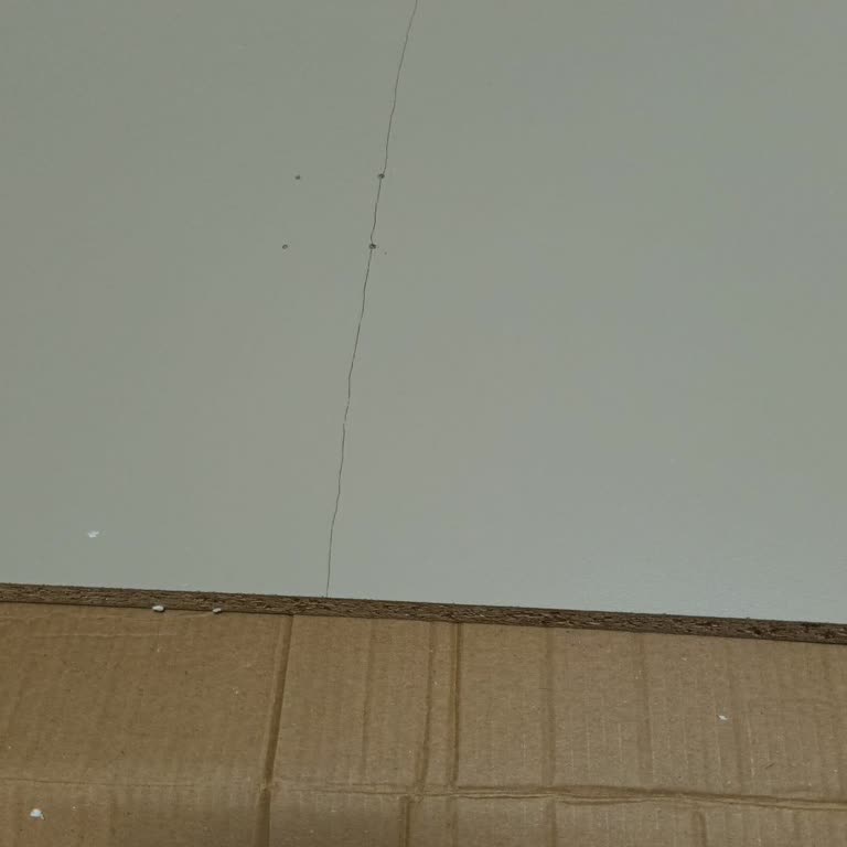 Horoz Lojistik Teslim Edilen TV Ünitesi Sokakta Bırakıldı Ve Hasarlı Çıktı, Ücret İadesi Yapılmadı