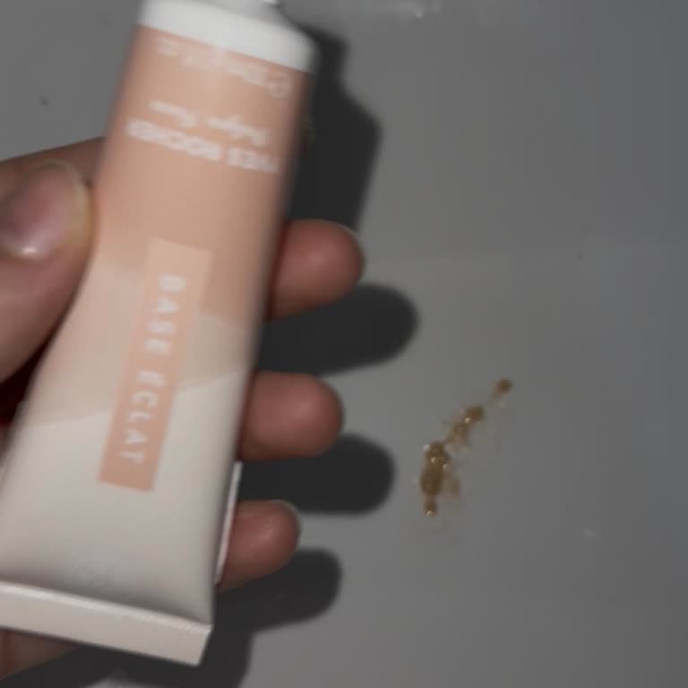 Yves Rocher Mağazasında Bozuk Ürün, Koruma Bandı Yok, İade Reddedildi