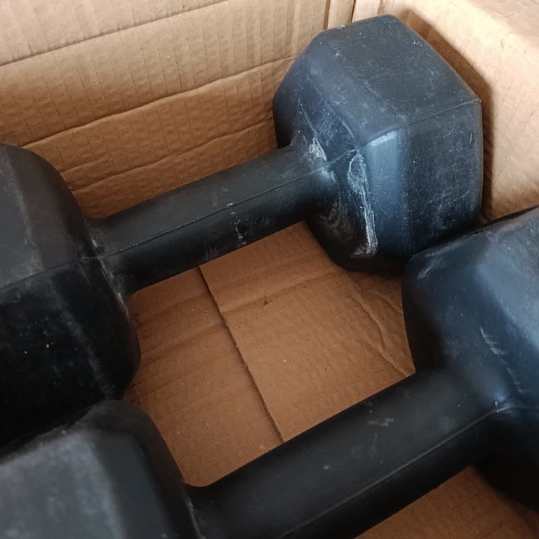 Kirli Ve Kullanılmış Dambıl Gönderimi İçin Sıfır Ürün Değişimi Talebi