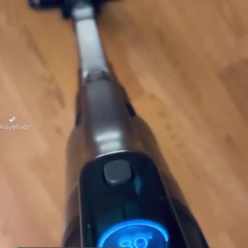 Philips 9000 Seri Süpürge Alt Motorunun Sürekli Çalışması