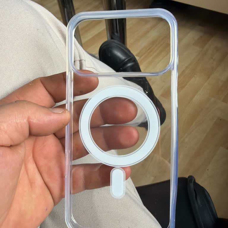 Telefon Kılıfı Görselleri Yanıltıcı: Renk Ve Model Uyuşmazlığı