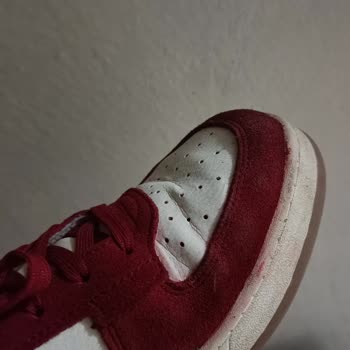 Puma Ayakkabısının Renk Sızması Ve Üretim Sorunu