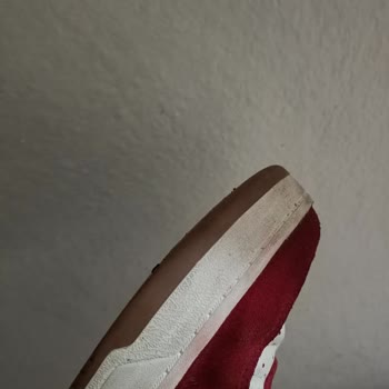 Puma Ayakkabısının Renk Sızması Ve Üretim Sorunu