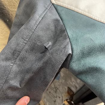 Kalitesiz Ceket, Uzayan İade Ve Bilgi Eksikliği