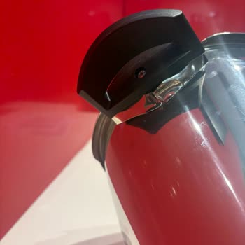 Servis Tarafından Yanlış Montaj Ve Başka Müşterinin Sorunlu Alt Tenceresi Gönderilmesi