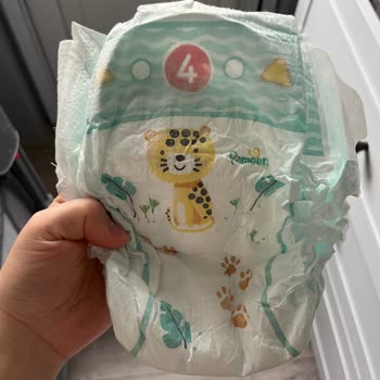 Prima Bebek Bezi Üzerinde Yapışkan Kalıntı Ve Katı Cisim Sorunu