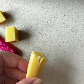 Kaşar Peynirinde Kıl Görünmesi Hijyen Ve Sağlık Problemi