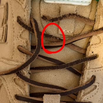 Zaini Shoes'ta Kırık Bağcık Ve Cevapsız Müşteri Hizmetleri