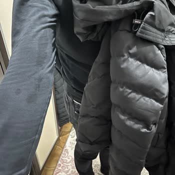 Su Geçiren Mont İçin Değişim Talebi Ve Geri Dönüş Eksikliği