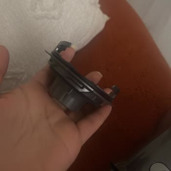 Dyson V8 Motor Head Broken