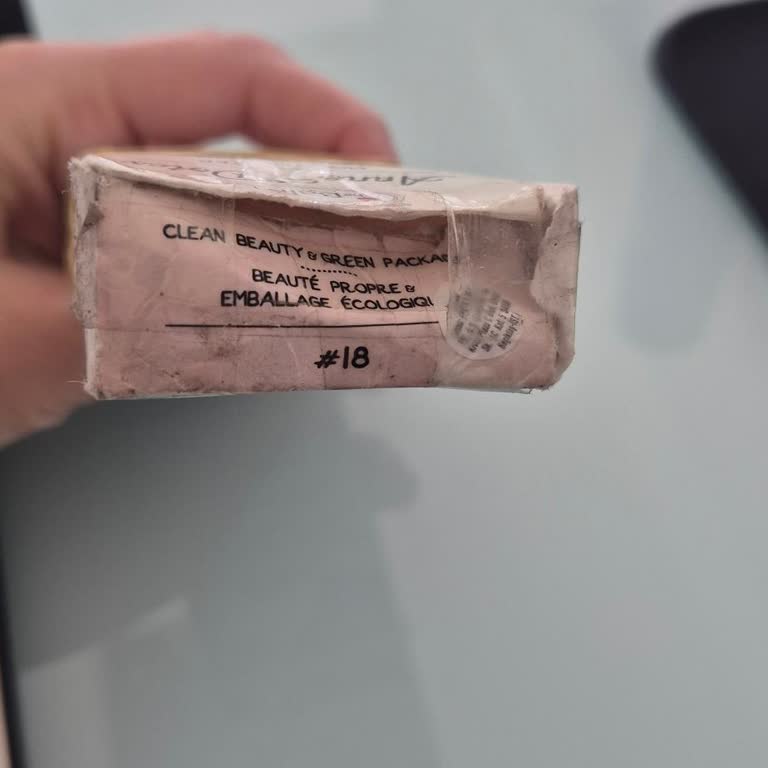 Açık Folyo Ve Yıpranmış Ambalajlı Kozmetik Ürün Teslimatı Şikayetim