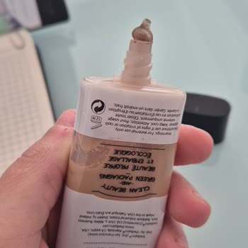 Açık Folyo Ve Yıpranmış Ambalajlı Kozmetik Ürün Teslimatı Şikayetim