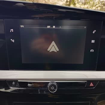 Android Auto’da Donan Tecno Pova 7 Ultra İçin Acil Yazılım Güncellemesi Gerekiyor