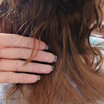 Saç Kesimi Ve Boya Sonrası Mahvoluşu Ve Saygısız Davranış