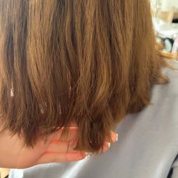 Saç Kesimi Ve Boya Sonrası Mahvoluşu Ve Saygısız Davranış