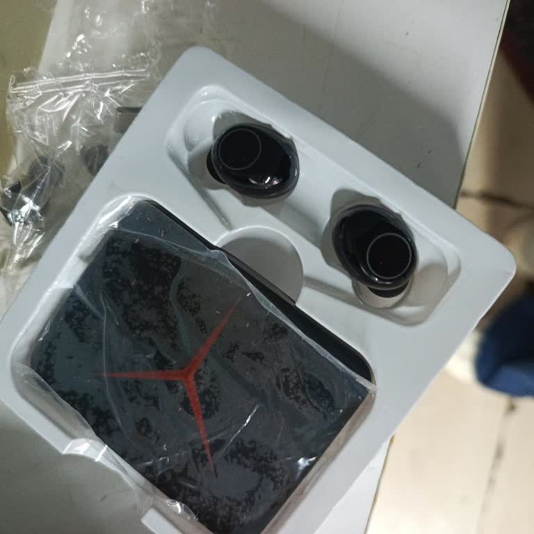 Tev Tekstil M90 Reklamda Görülen Askılı Kulaklık Gelmedi, Yanlış İç Kulaklık Aldım