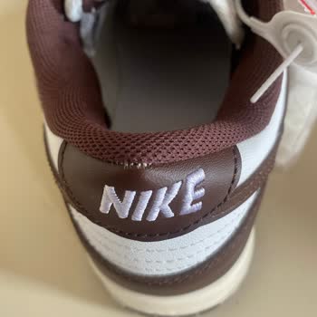 Sneakerslife.tr Yanlış Numara Ve Sahte Görünen Ayakkabı İçin Tam İade Talebi