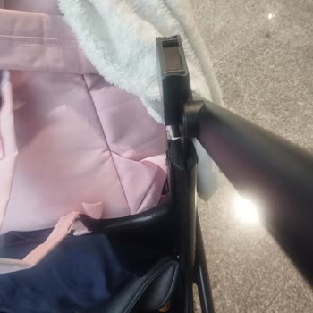 Kanz Echo Travel Bebek Arabası Aniden Kırıldı Ve Güvenlik Riski Oluştu