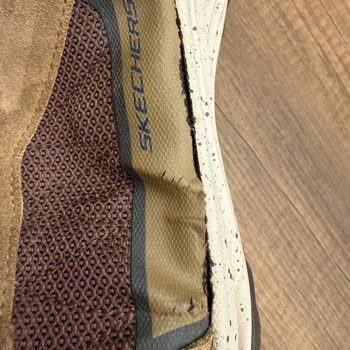 Kısa Sürede Yırtılma Ve Deri Soyulması: Skechers Botta Üretim Hatası İddiası Reddedildi