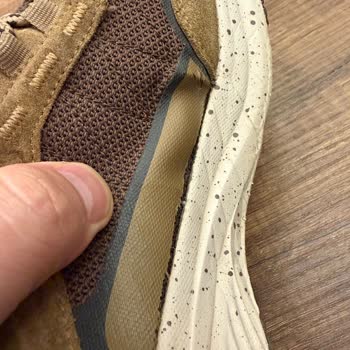 Kısa Sürede Yırtılma Ve Deri Soyulması: Skechers Botta Üretim Hatası İddiası Reddedildi