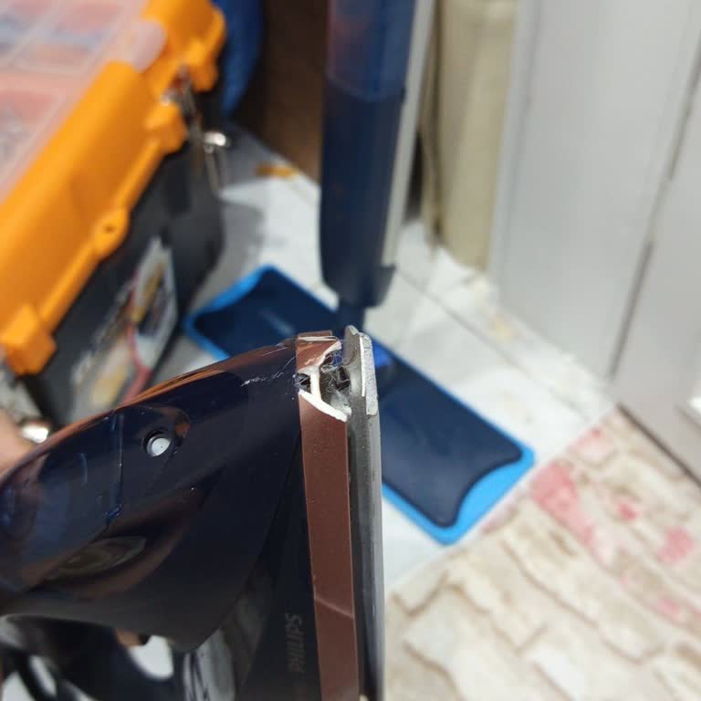 Garanti Süresi İçinde Kırılan Ütü Alt Tabanı İçin Ücretsiz Onarım Talebi